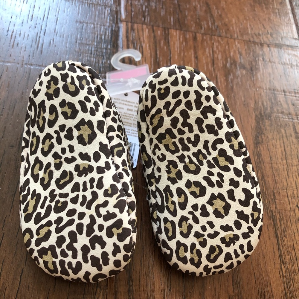CARTER’S leopard print Mary Janes, fits up to 3mos, NWT - Picture 4 of 5